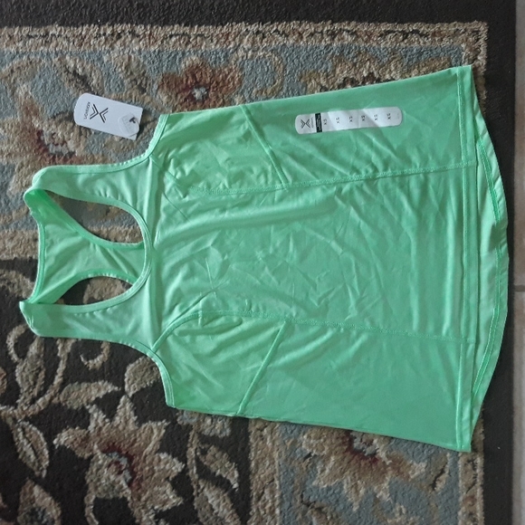 *Host Pick*Xersion performance tank top - Picture 14 of 14
